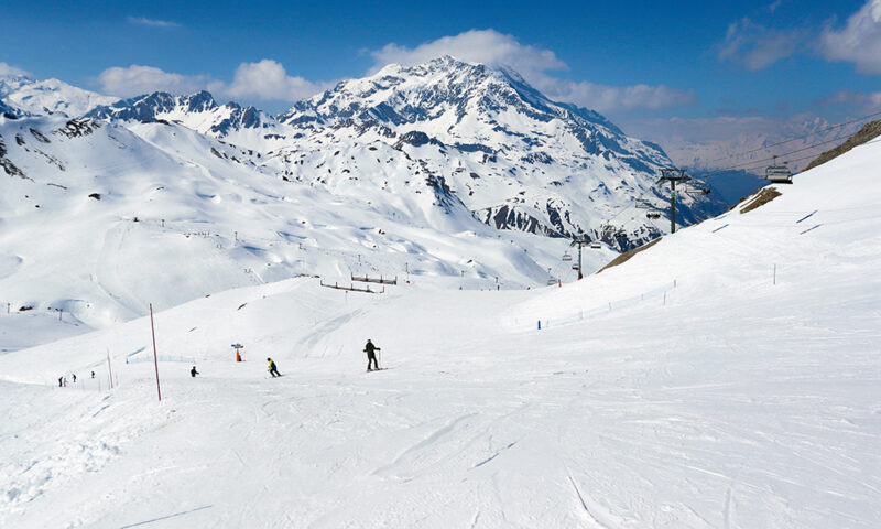 Wide open slopes in Val d'Isère