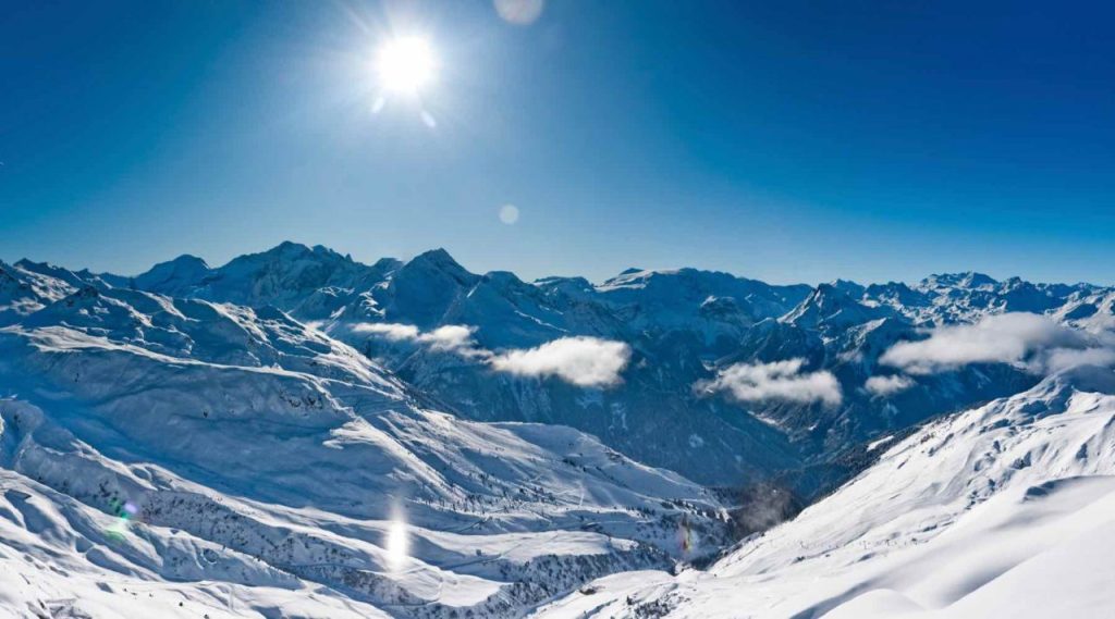 5 Reasons to go skiing on Premiere Neige Week