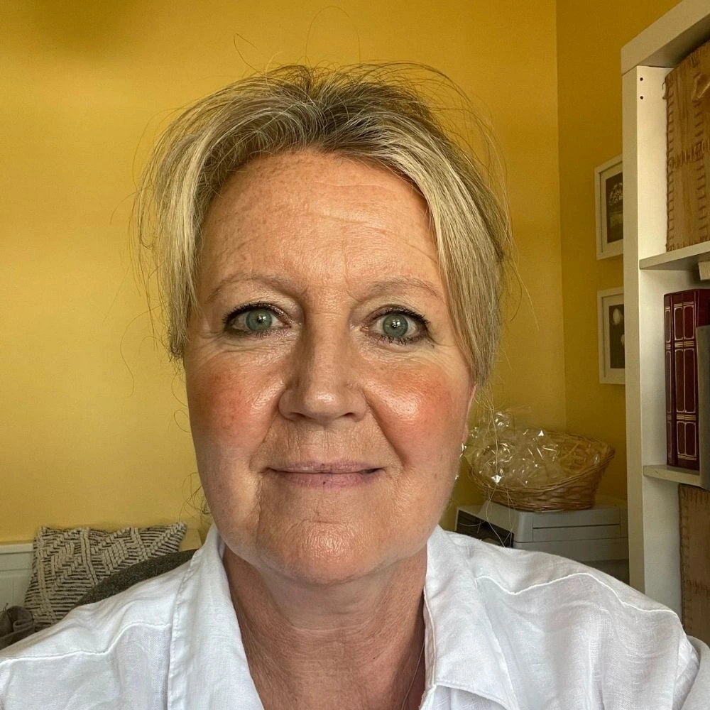 About Us - Ski Famille Lauraine Parker