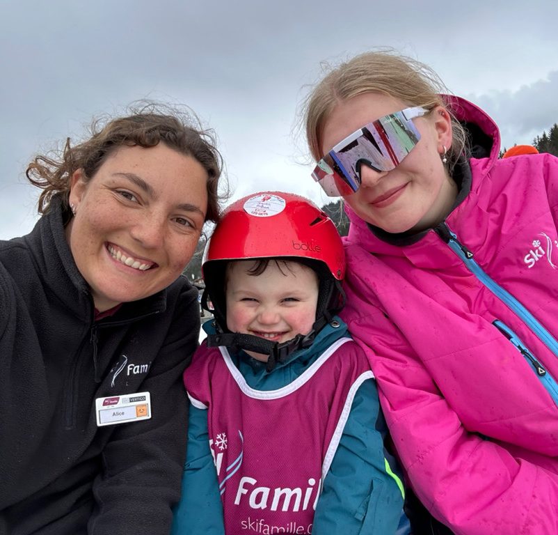 Ski Nanny Jobs with Ski Famille